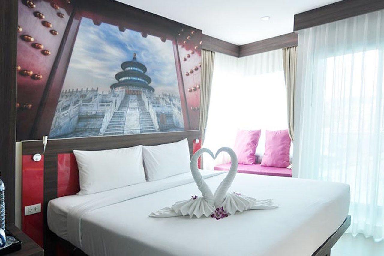 The Aim Patong Hotel Esterno foto