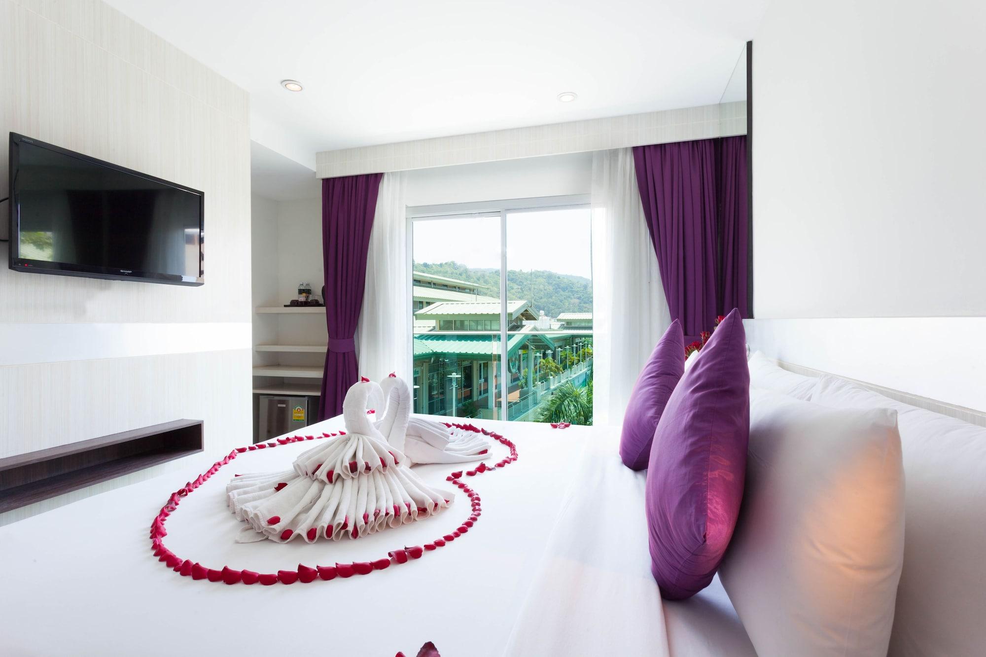 The Aim Patong Hotel Esterno foto