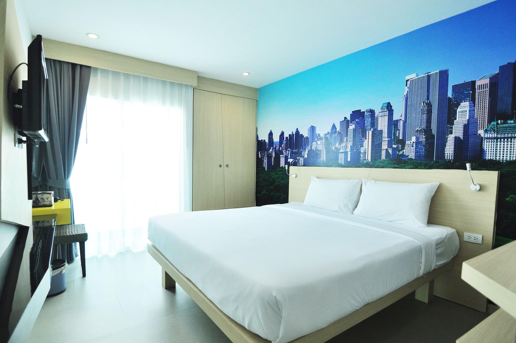 The Aim Patong Hotel Esterno foto