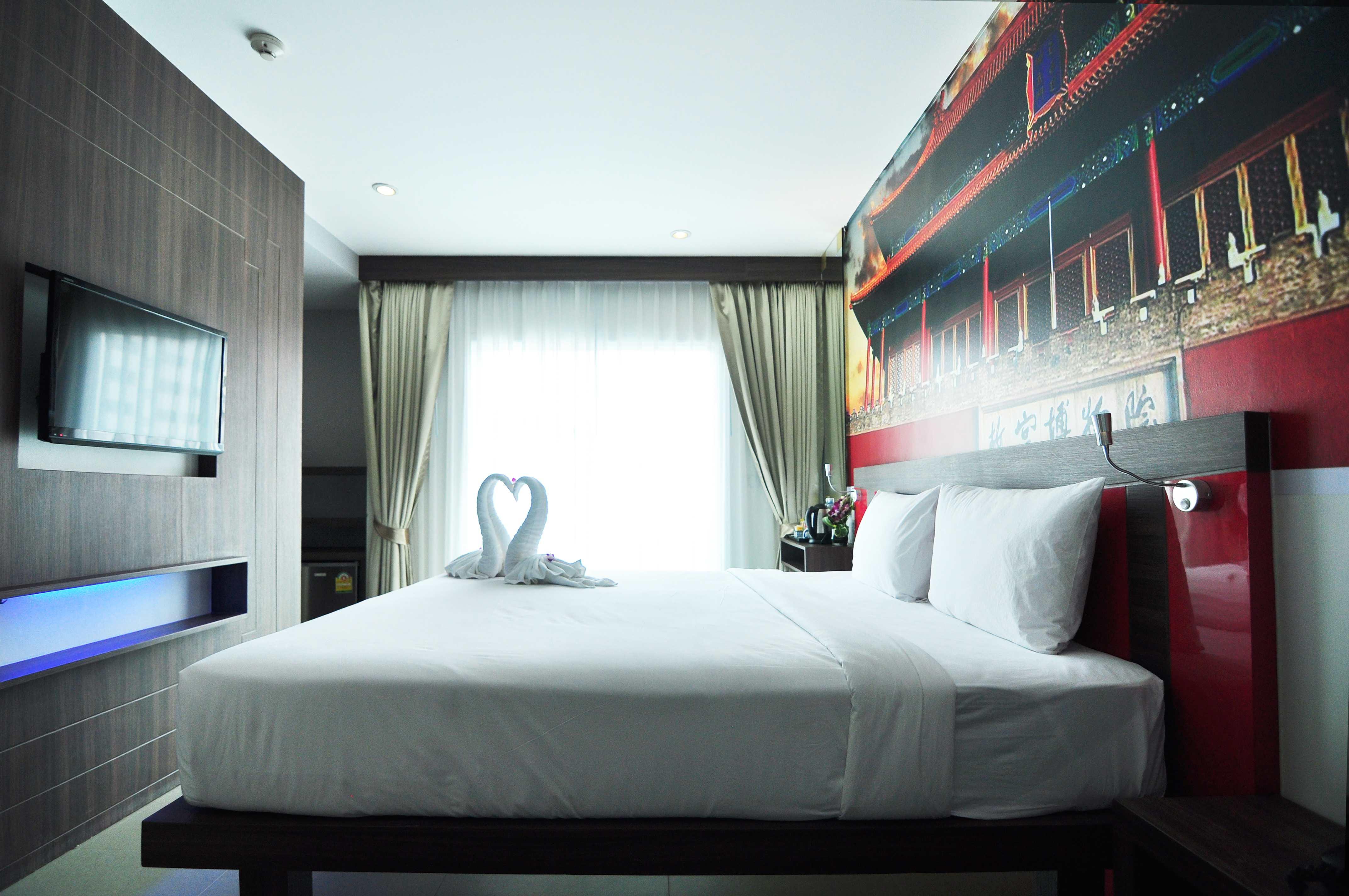 The Aim Patong Hotel Esterno foto