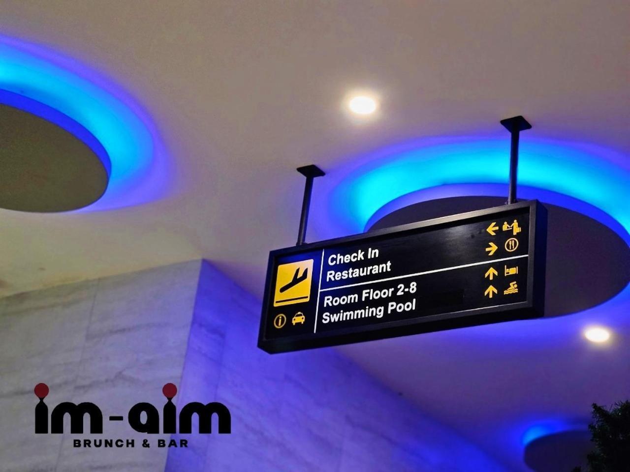 The Aim Patong Hotel Esterno foto