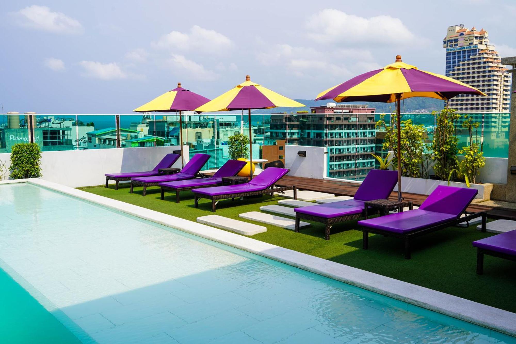 The Aim Patong Hotel Esterno foto